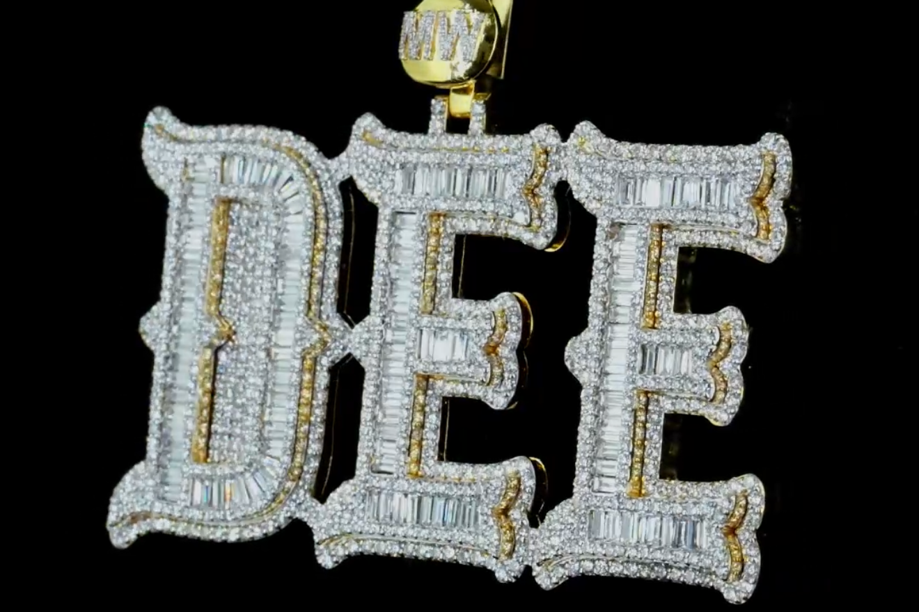 Example Iced-Out Custom Letter Pendant – Baguette & Round Cut Diamond Finish