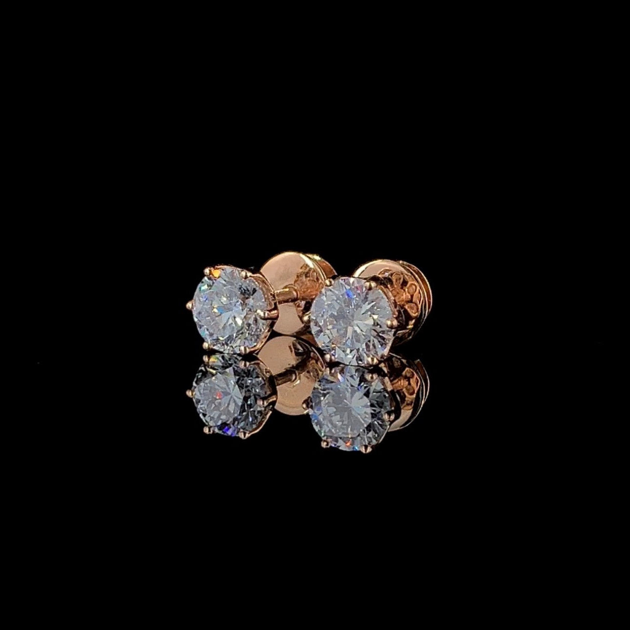 2CTW Round Diamond Stud Earrings