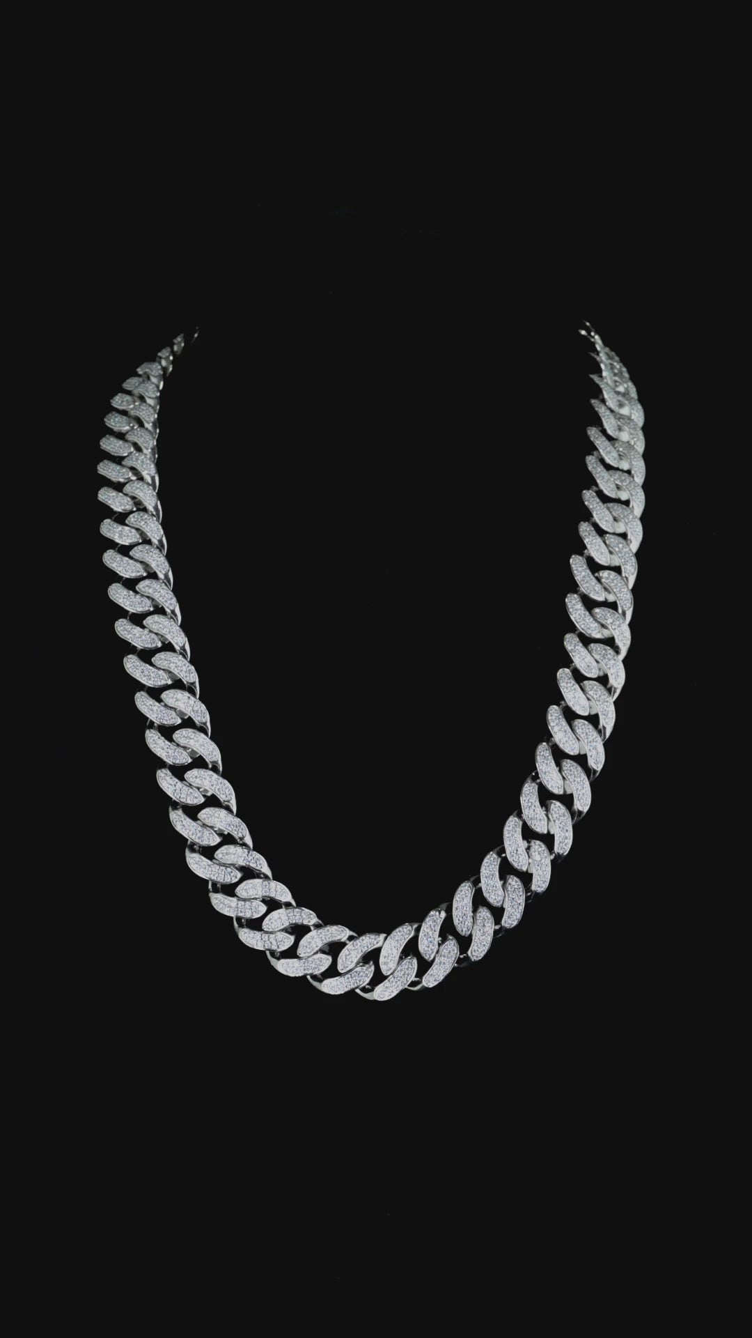 Iced Out Cuban chain with - Moissanite, 925 Silver