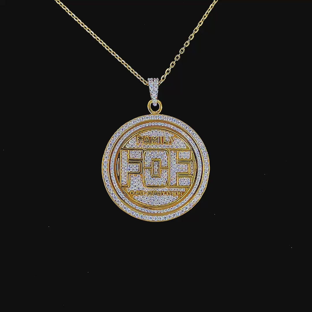 Luxury Custom Name Pendant - Lab Diamond